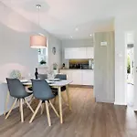 Διαμέρισμα Feriendoppelhaus Sommer Stakendorf